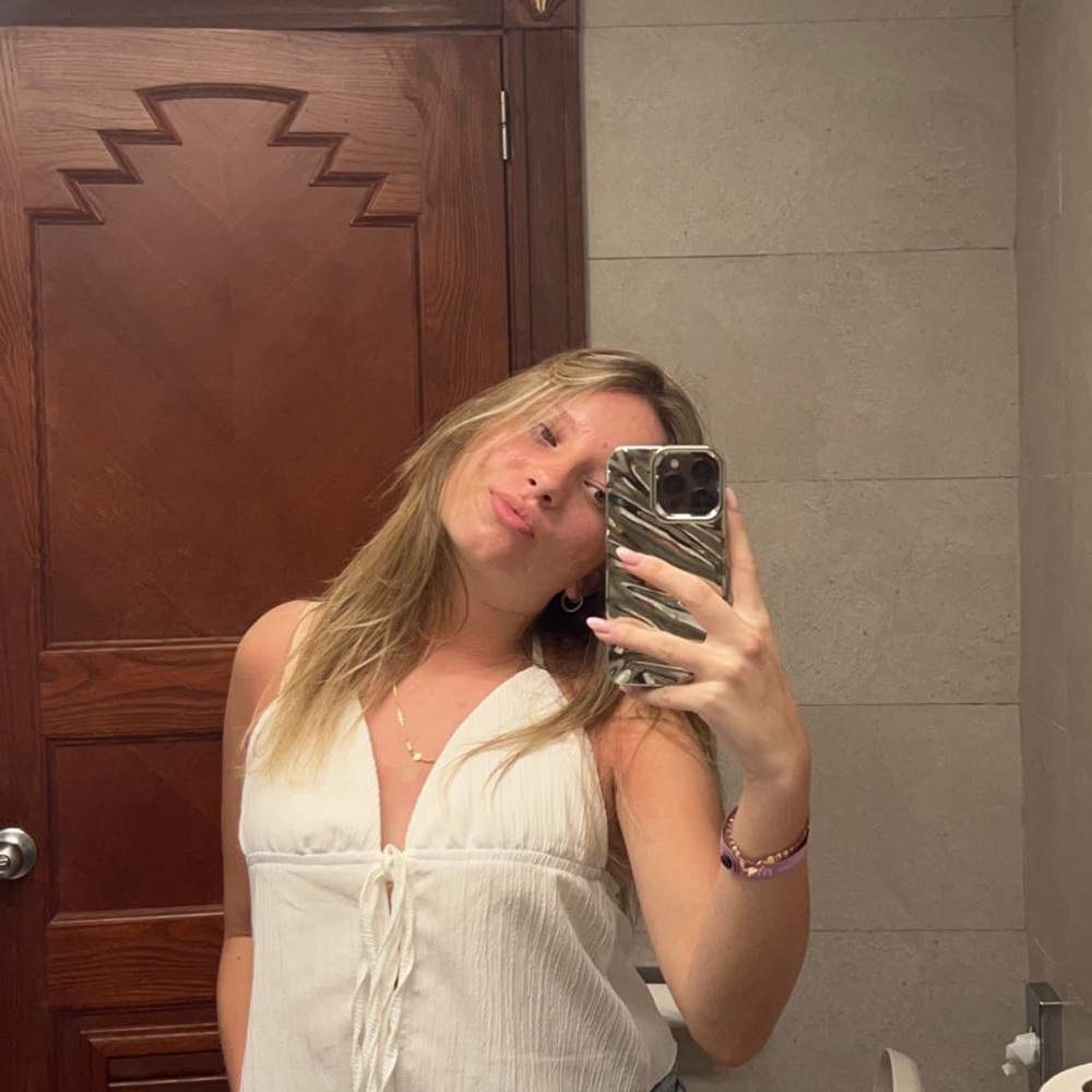 Meet your Posher, Lillian